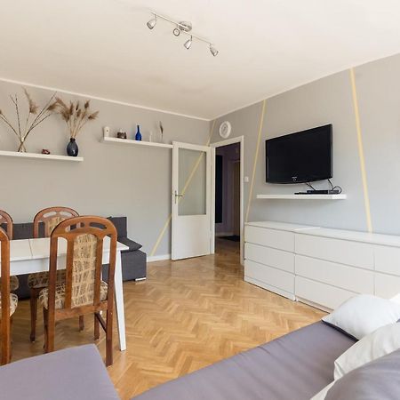 Krasinski Garden 2-Bedroom Apartament وارسو المظهر الخارجي الصورة