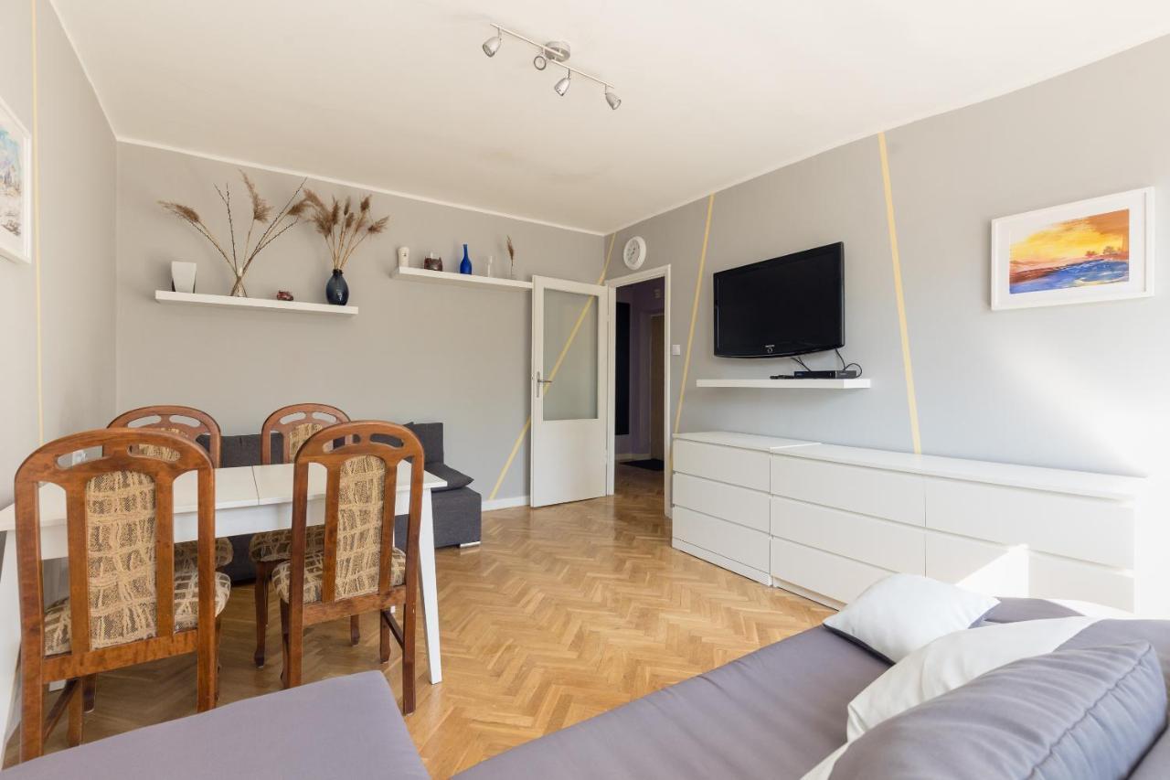 Krasinski Garden 2-Bedroom Apartament وارسو المظهر الخارجي الصورة